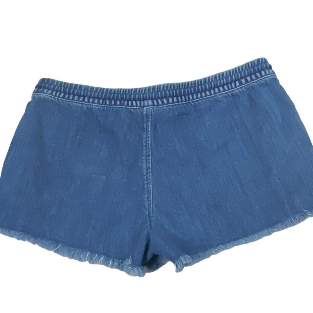 Aerie Medium Frayed Hem Denim Short size Medium - Picture 2 of 8